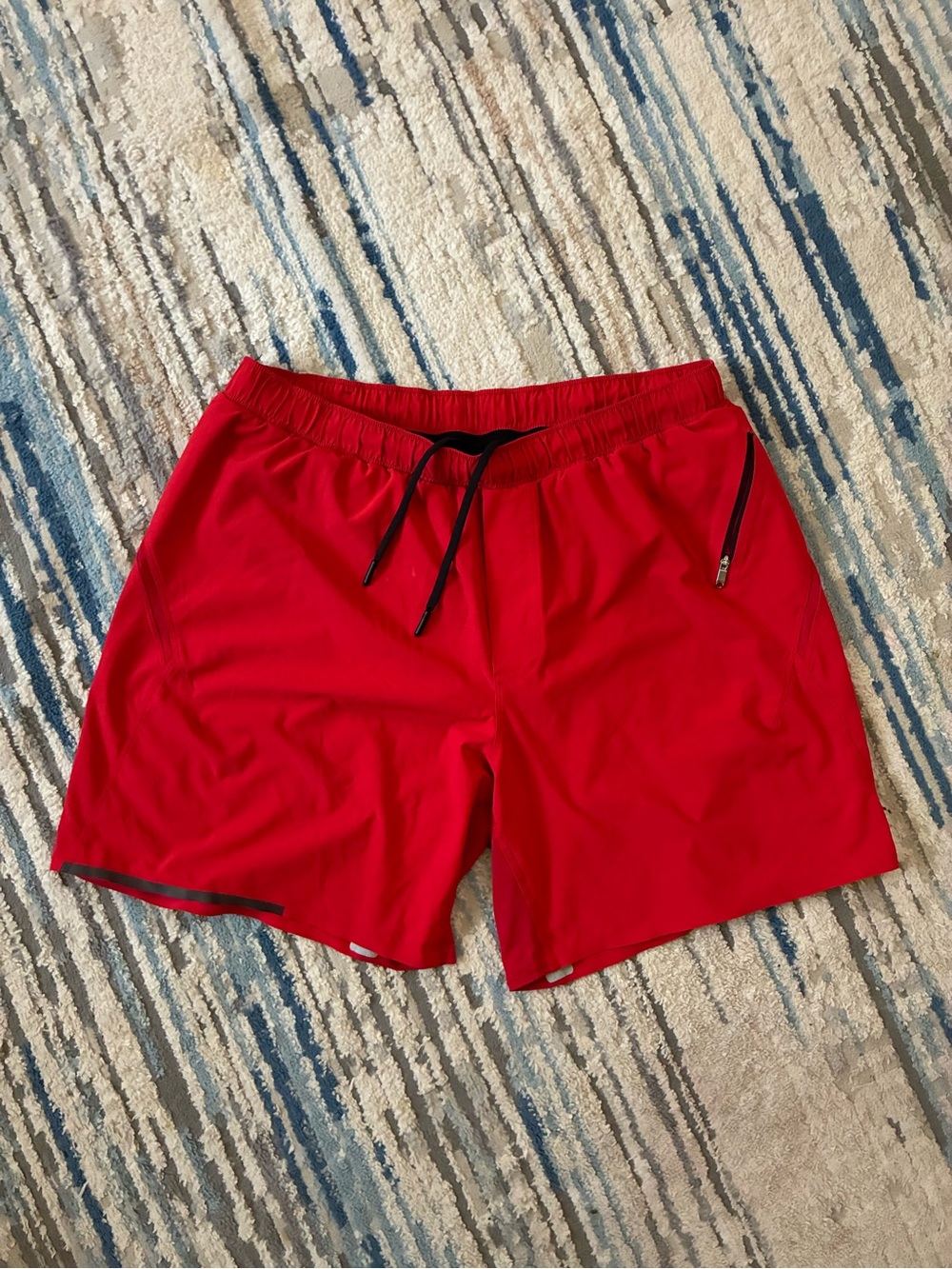 Lululemon Shorts Mens XL Red Stretch Perform Athleisure Yoga baggy